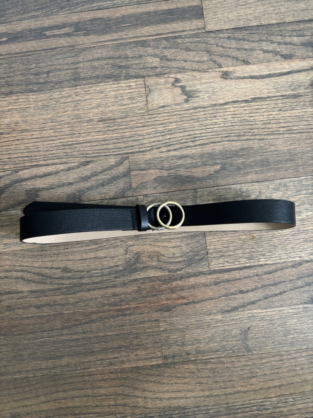 Classic Black Double-Ring Leather Women’s Belt